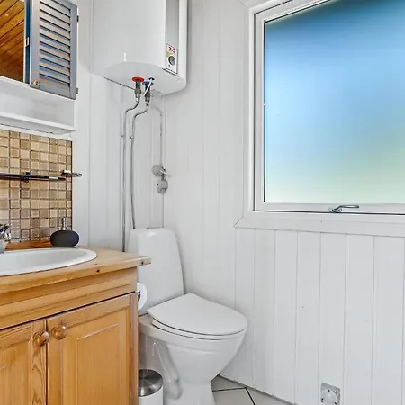 In With 3 Bedrooms & Wifi エーベルトフト