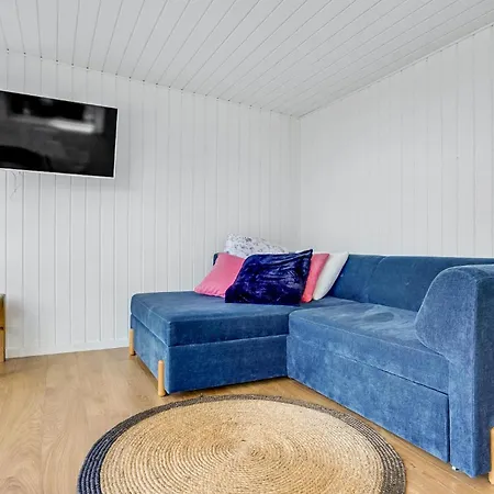 In With 3 Bedrooms & Wifi 別荘 *